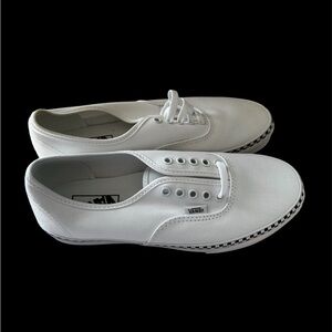 Men’s Vans Check Foxing Authentic White VN0A38EMVJU in size 8